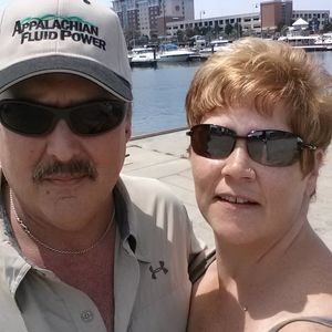 Meet your Posher, Renee